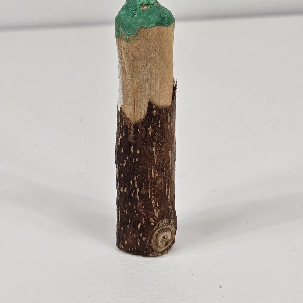 VTG Hand Carved Cottonwood Bark Folk Art Skinny Santa Claus‎ Elf Holiday